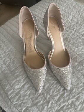Jewel by Badgley Mischka Blush Crystal Rhinestone Pointed D'Orsay Heels